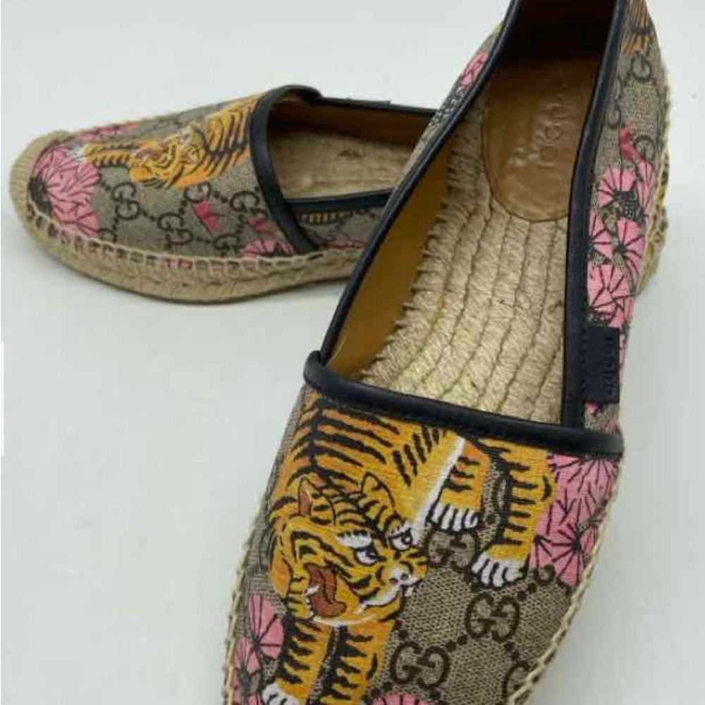 Gucci Pink and Brown Espadrilles with Floral Design